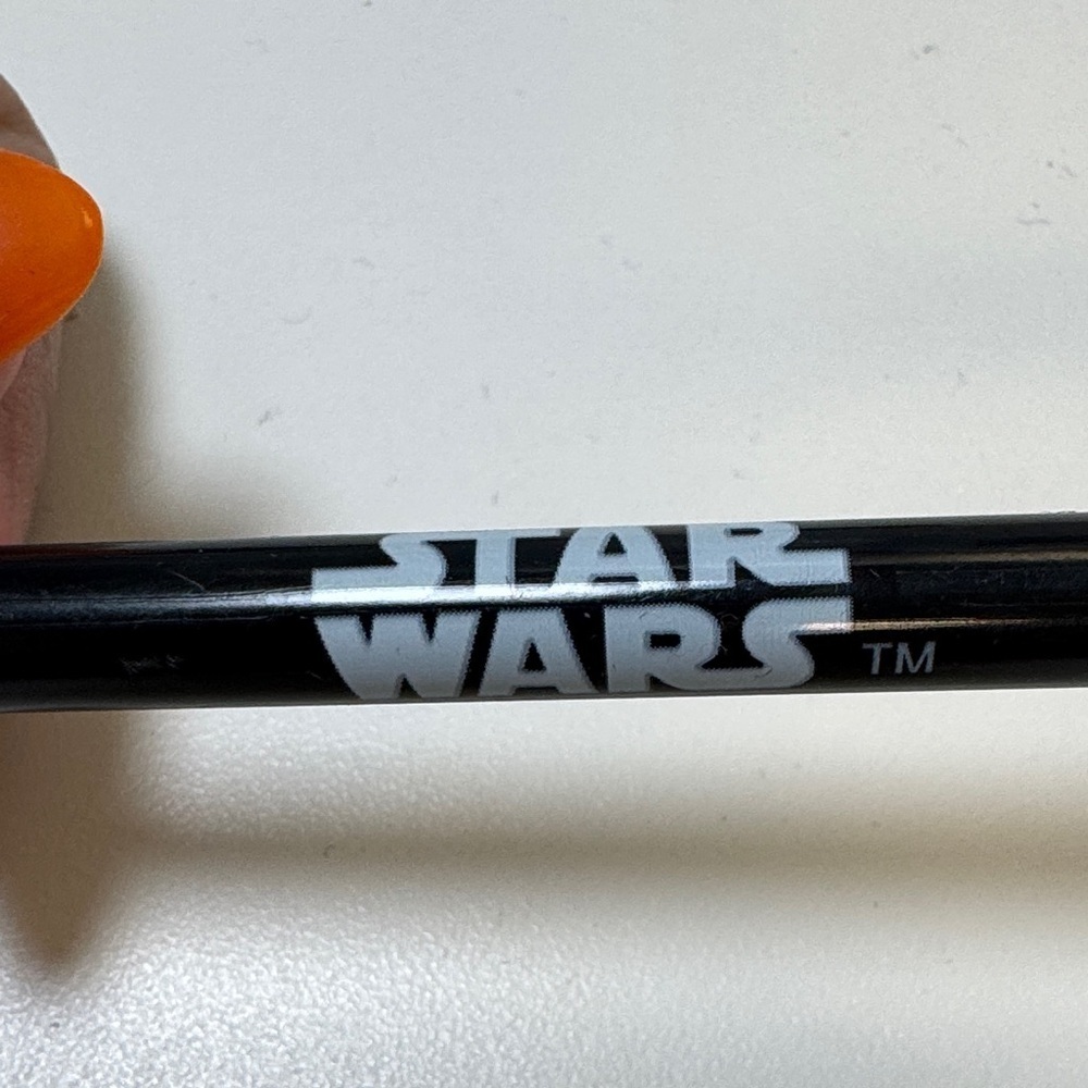 Star Wars BB-8 Black and Orange Writing Pen - Picture 5 of 5